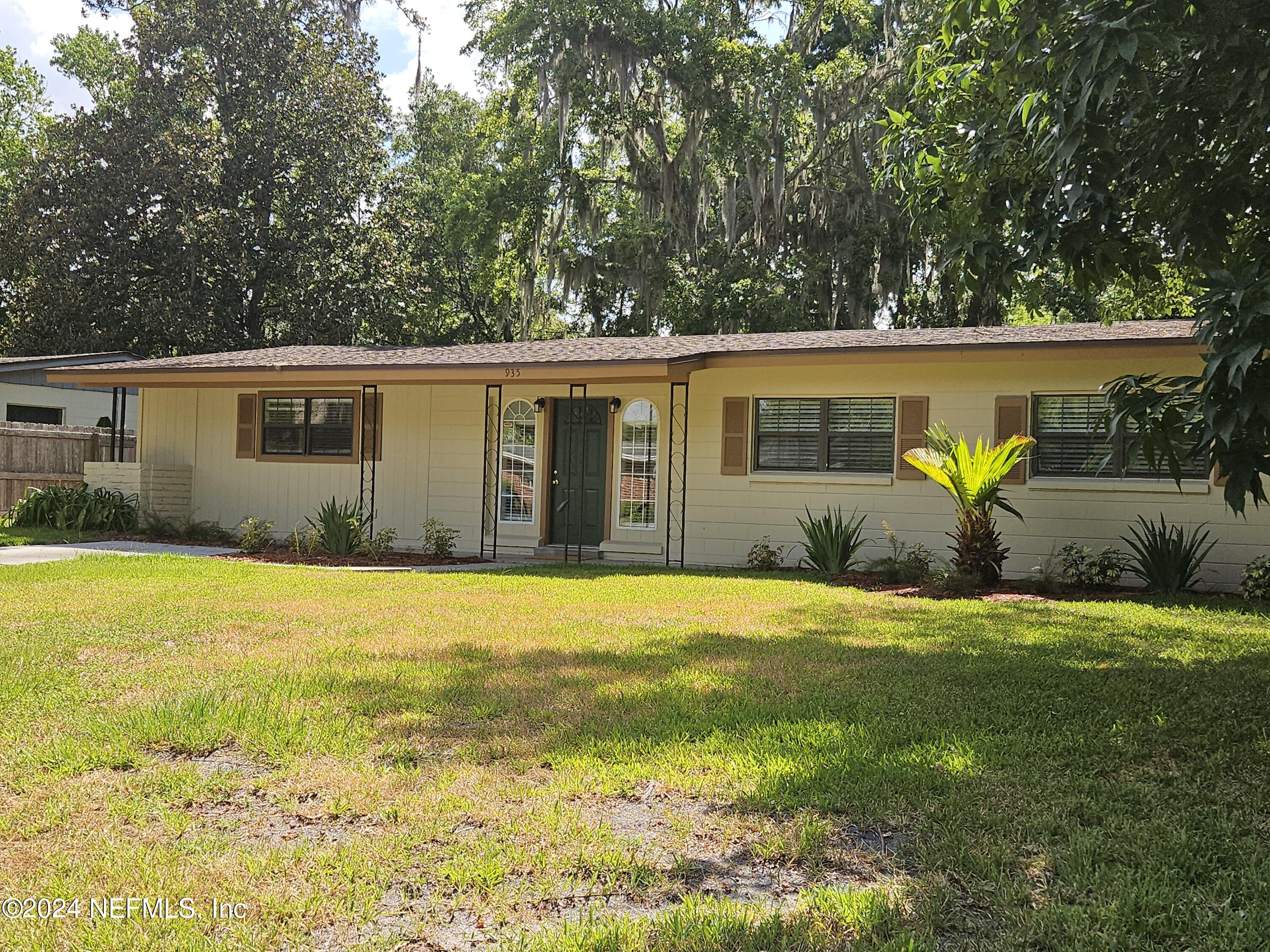 935 Granville Road Jacksonville, FL 32205 - Photo 1 of 30 20240618_105424