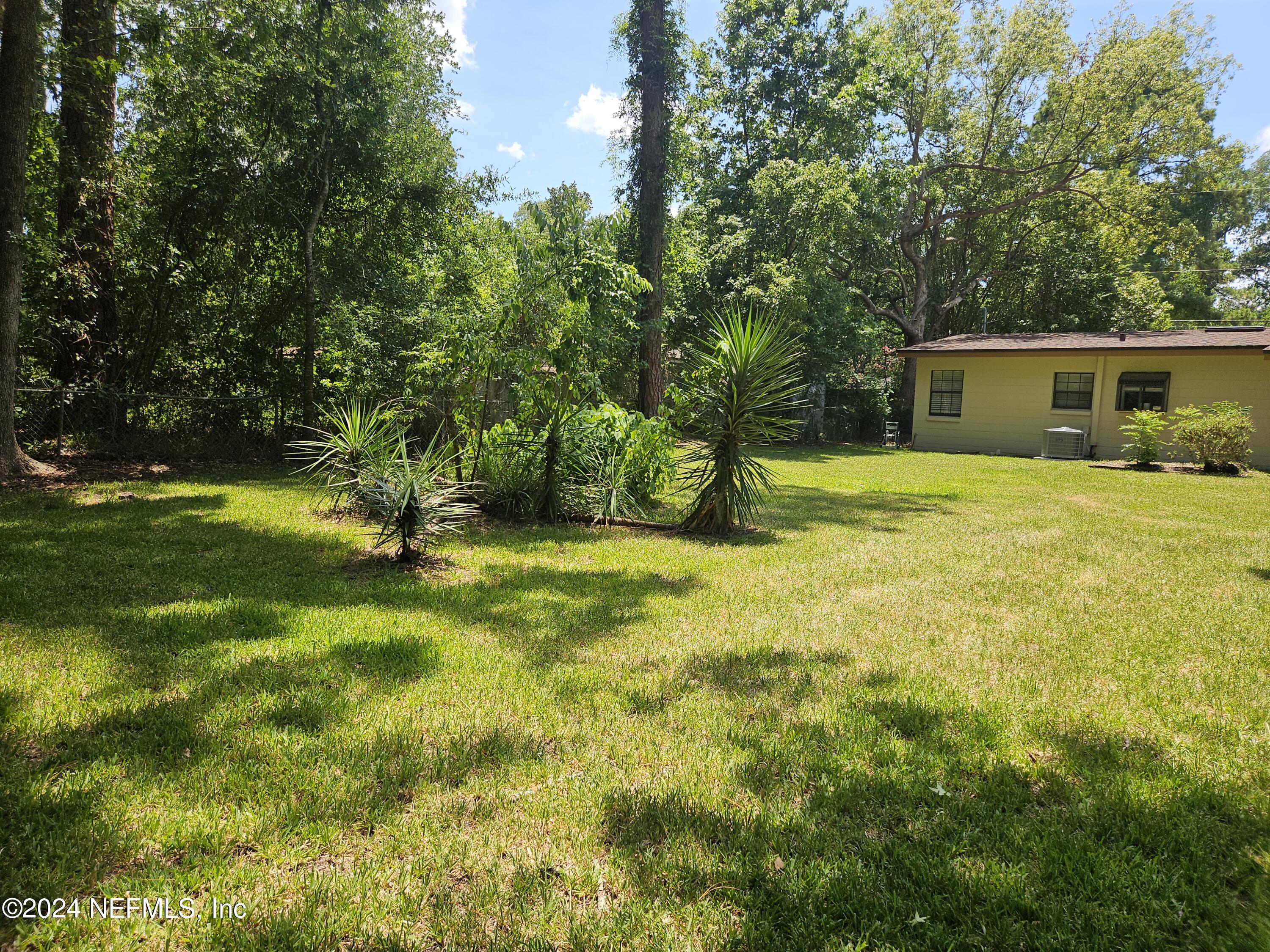935 Granville Road Jacksonville, FL 32205 - Photo 9 of 30 20240610_142911