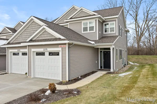 $391,900 | 2269 Watertown Way, Grand Rapids, MI 49505