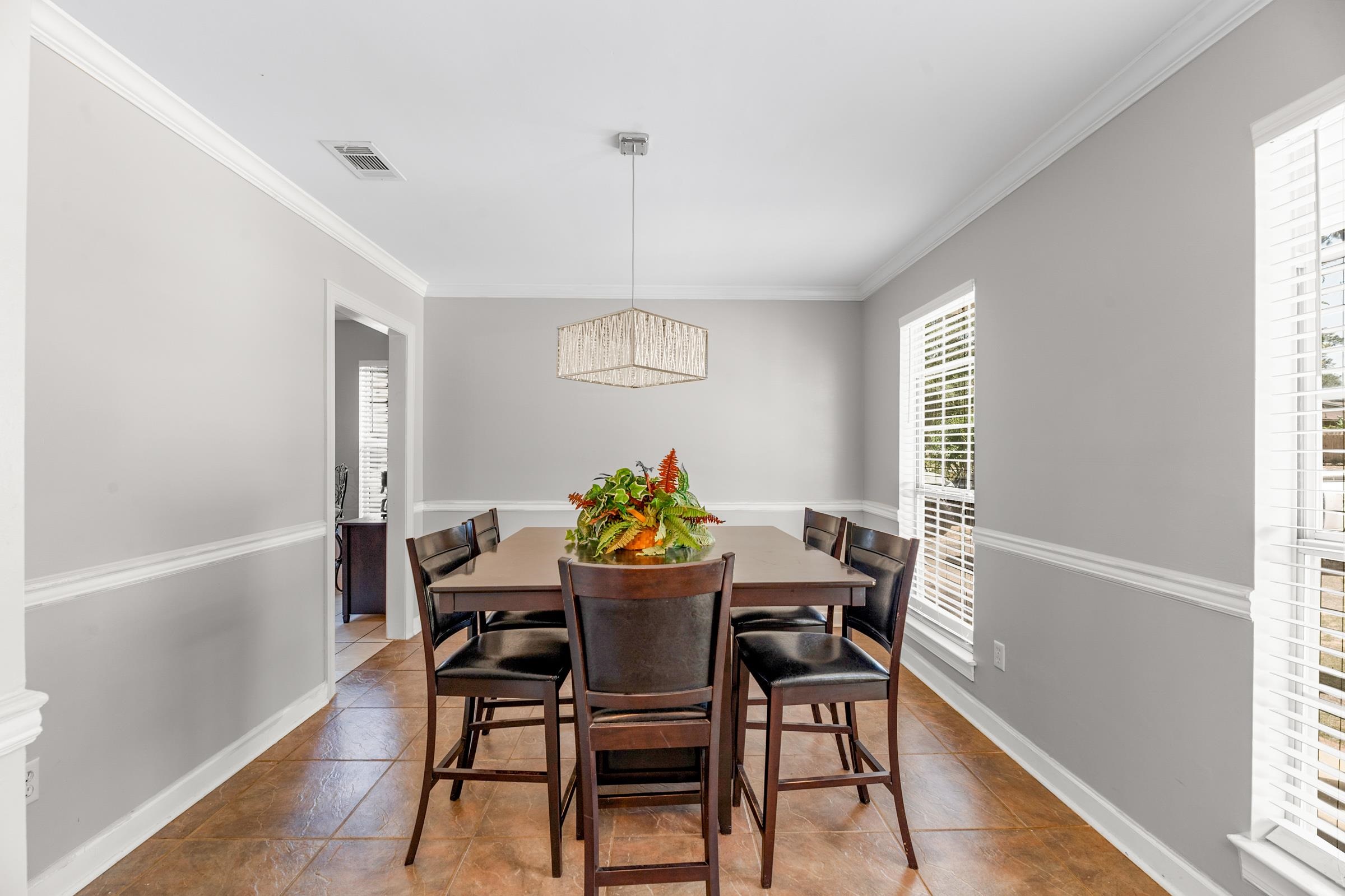 181 Ridgewood Drive Daphne, AL 36526 - Photo 6 of 22 Dining Room