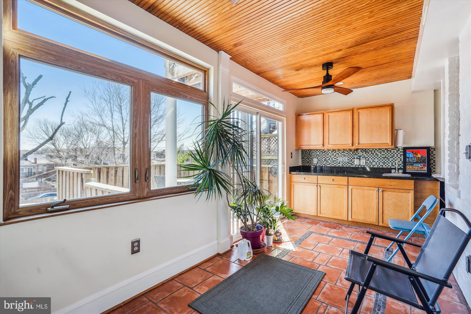 2125 3rd Street Northeast Washington, DC 20002 - Photo 29 of 64 Sun Room