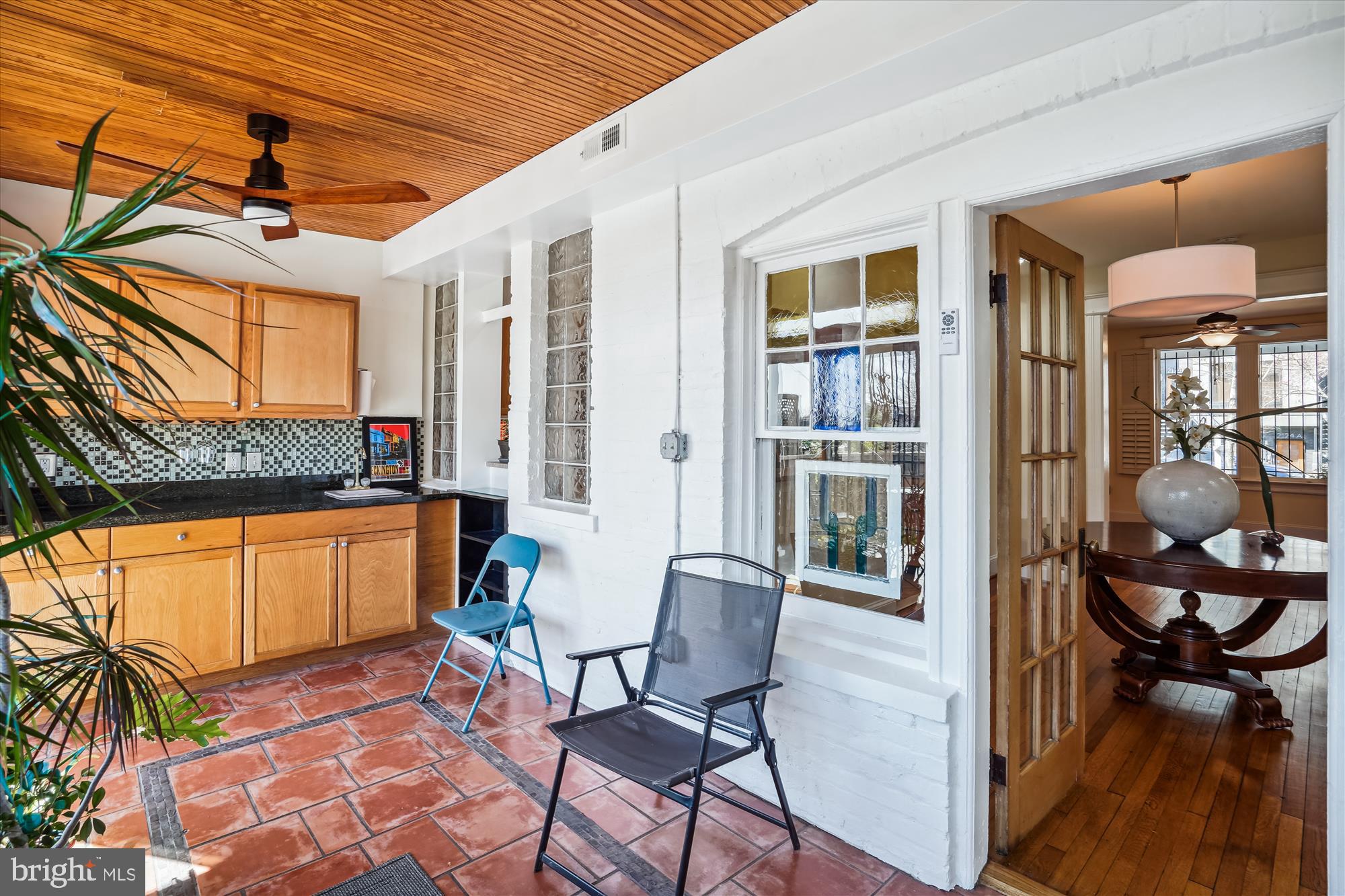 2125 3rd Street Northeast Washington, DC 20002 - Photo 30 of 64 Sun Room