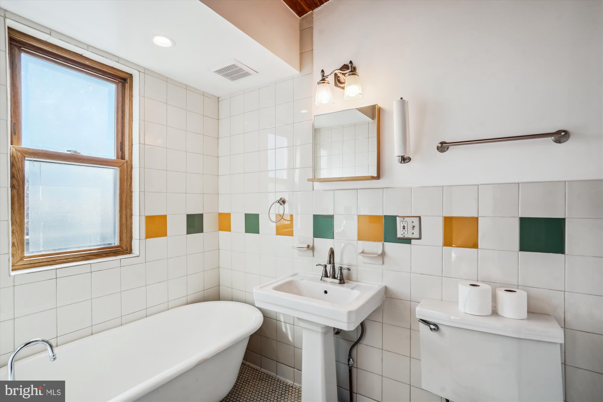 2125 3rd Street Northeast Washington, DC 20002 - Photo 41 of 64 Primary Bath