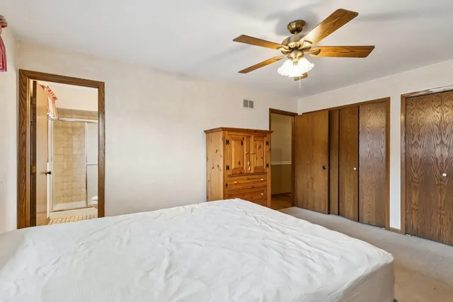 $374,900 | 16213 84th Avenue, Tinley Park, IL 60477