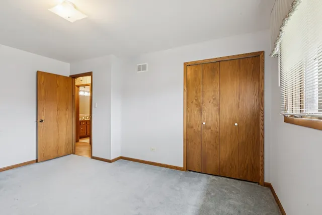 $374,900 | 16213 84th Avenue, Tinley Park, IL 60477