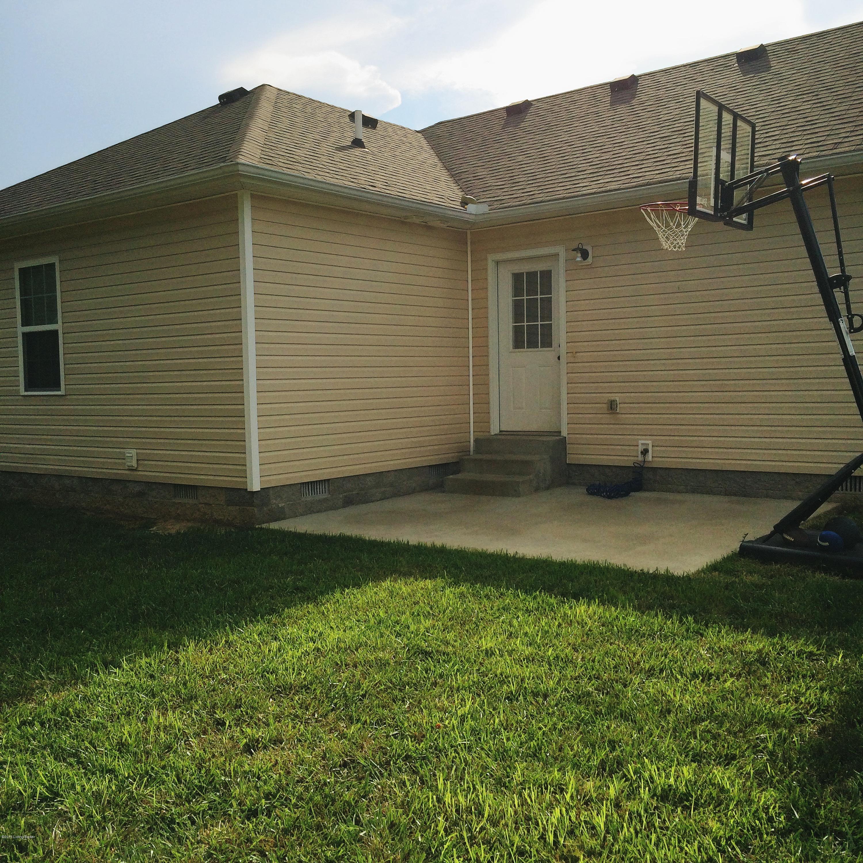 280 Madison Rae Boulevard Shepherdsville, KY 40165 - Photo 29 of 37 IMG_1815
