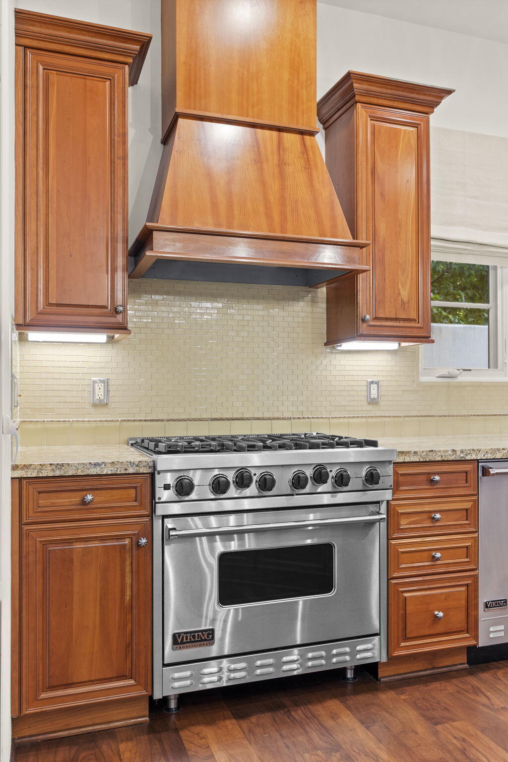 4384 Modoc Road Santa Barbara, CA 93110 - Photo 24 of 75 24-web-or-mls-UpmarketMedia_4384Mod-69