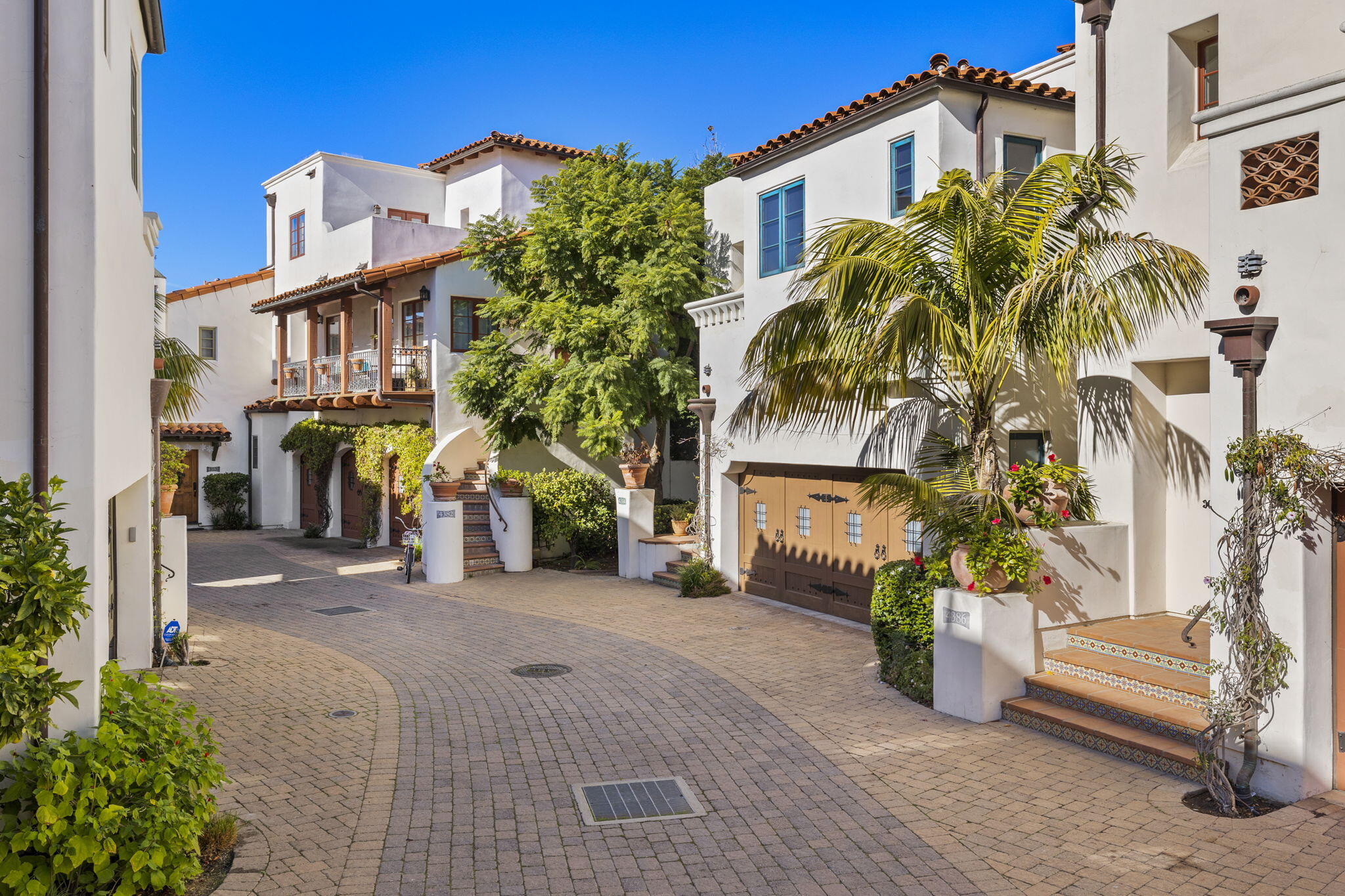 4384 Modoc Road Santa Barbara, CA 93110 - Photo 3 of 75 3-web-or-mls-UpmarketMedia_4384Mod-15