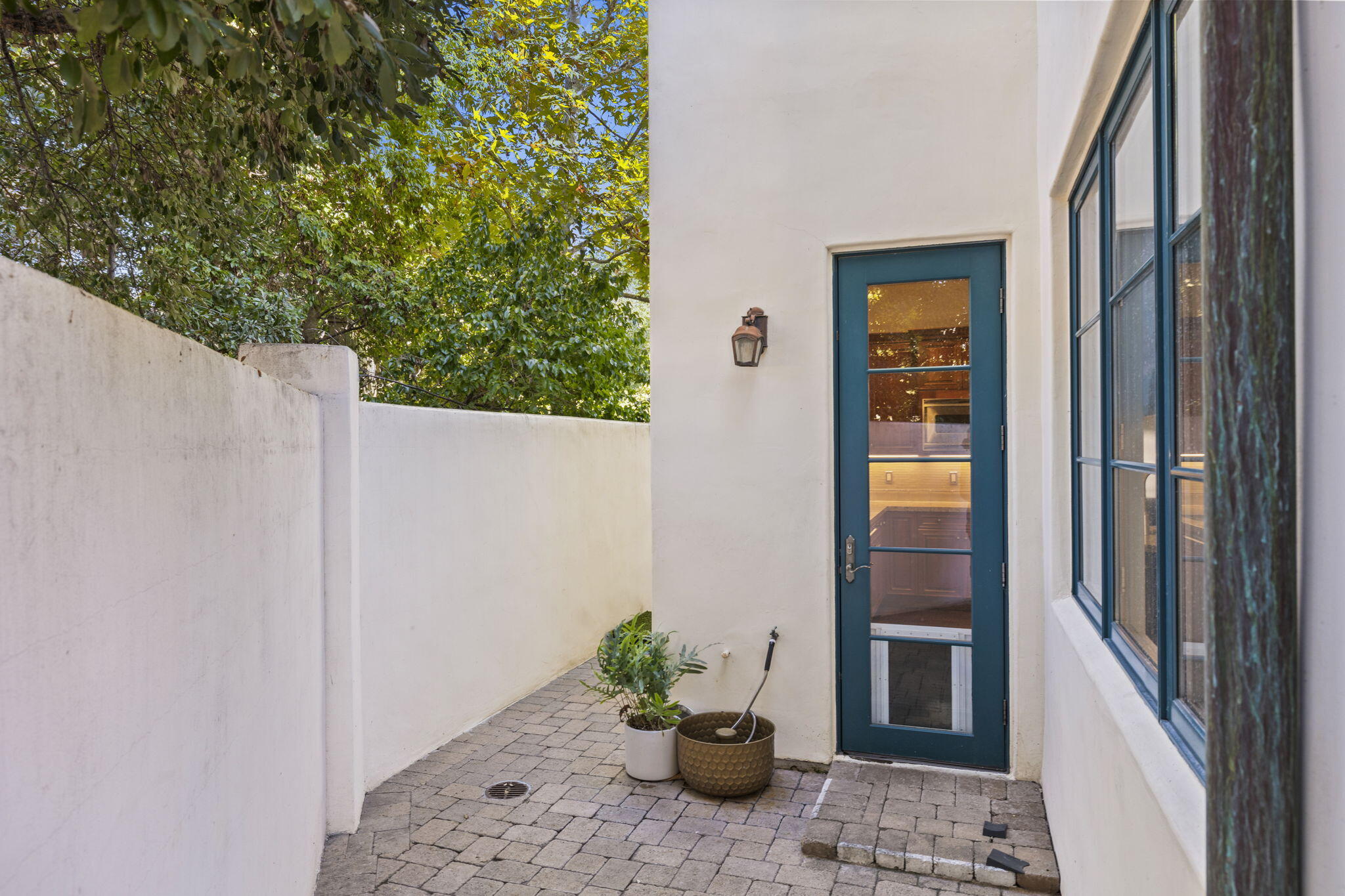 4384 Modoc Road Santa Barbara, CA 93110 - Photo 32 of 75 32-web-or-mls-UpmarketMedia_4384Mod-99