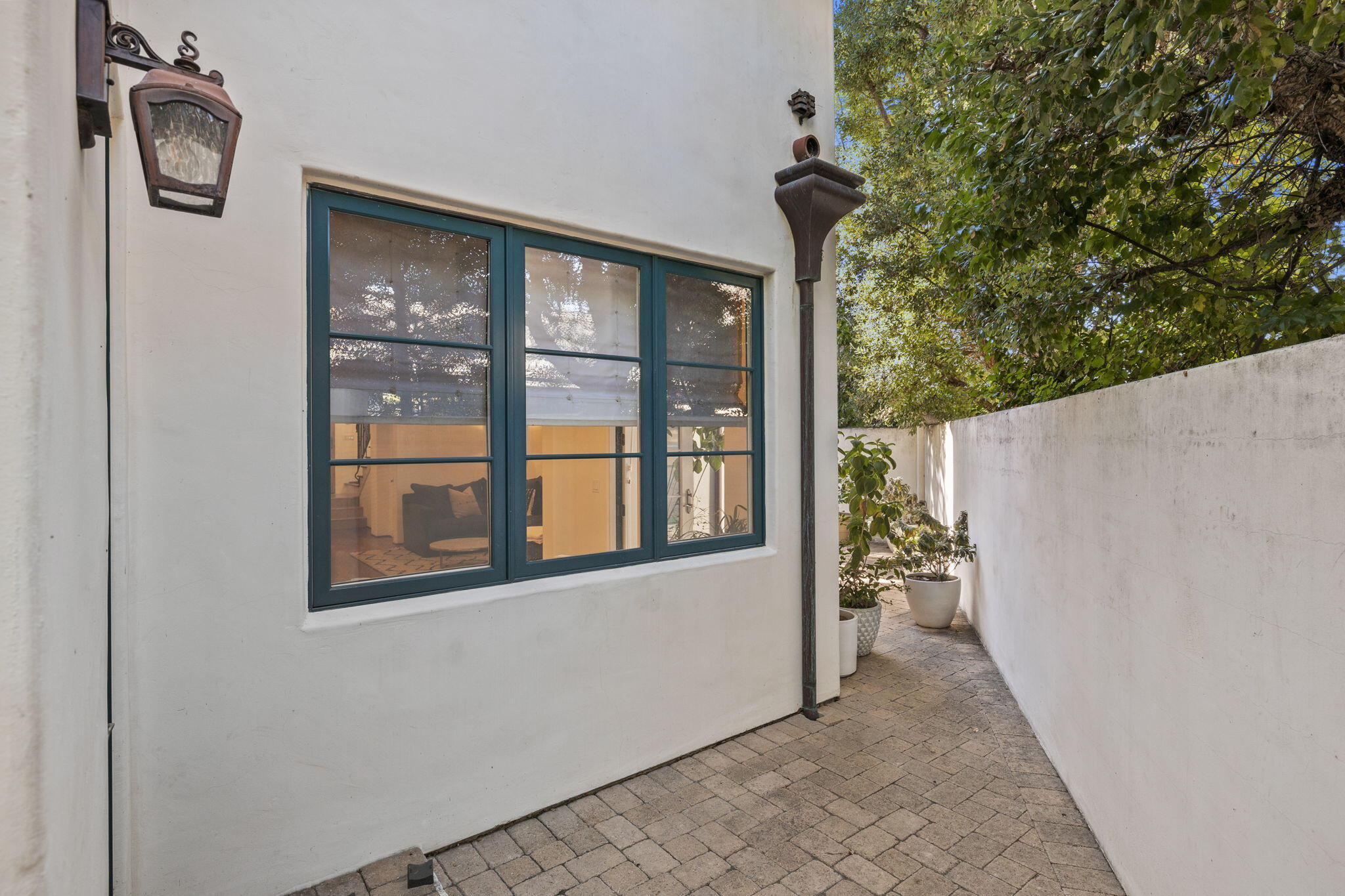 4384 Modoc Road Santa Barbara, CA 93110 - Photo 33 of 75 33-web-or-mls-UpmarketMedia_4384Mod-101