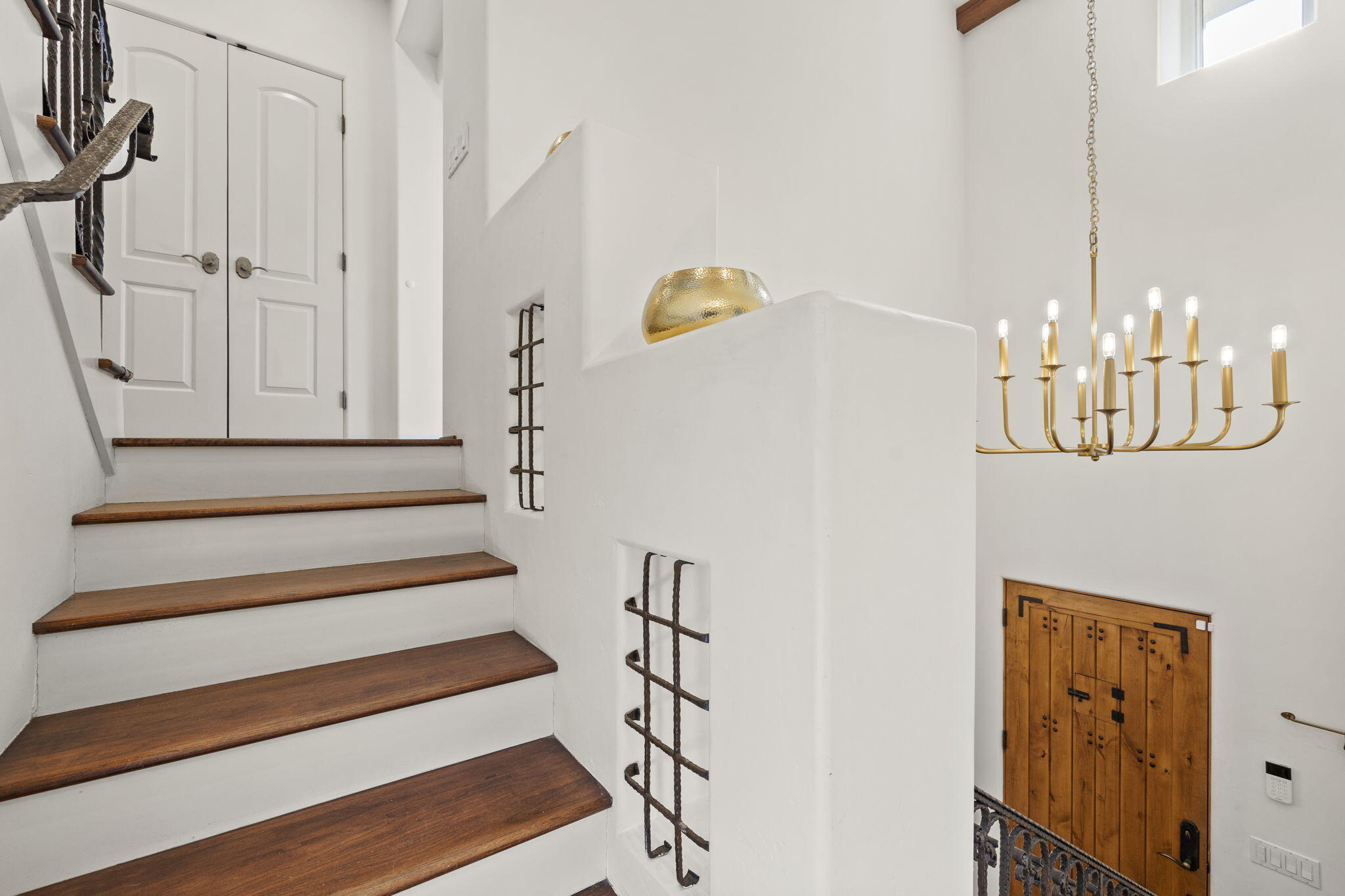 4384 Modoc Road Santa Barbara, CA 93110 - Photo 35 of 75 35-web-or-mls-UpmarketMedia_4384Mod-108