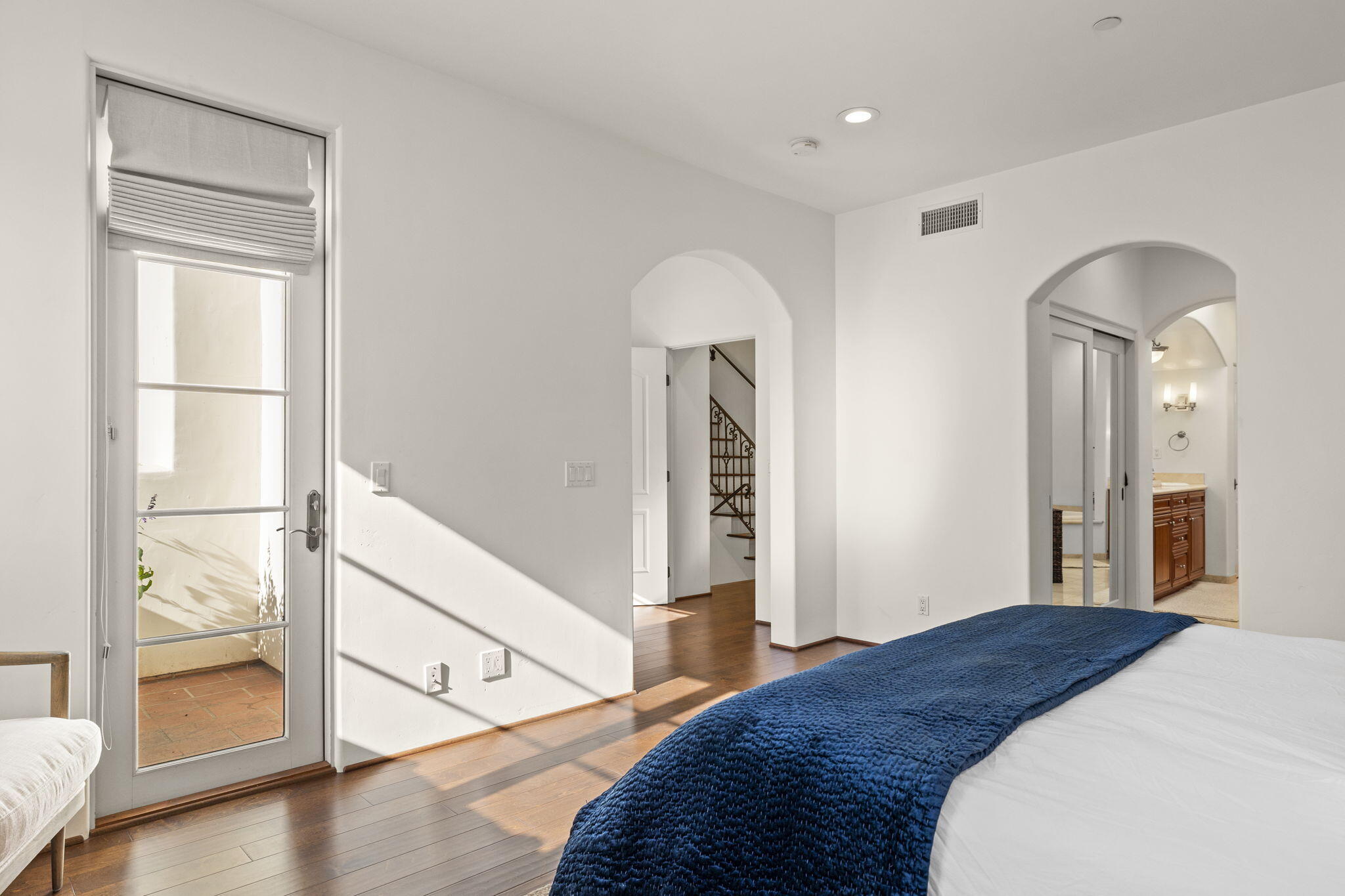 4384 Modoc Road Santa Barbara, CA 93110 - Photo 40 of 75 40-web-or-mls-UpmarketMedia_4384Mod-126