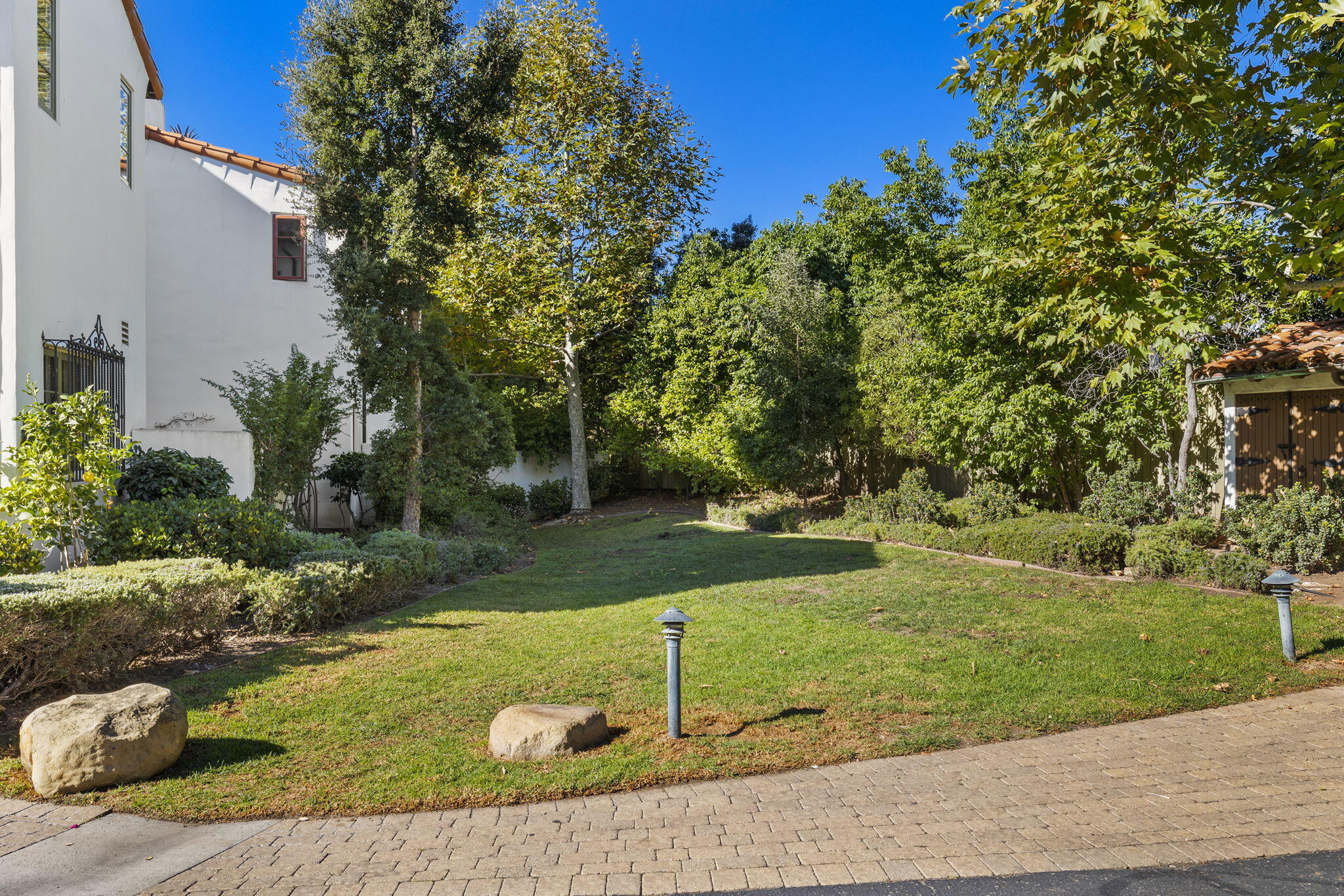 4384 Modoc Road Santa Barbara, CA 93110 - Photo 5 of 75 5-web-or-mls-UpmarketMedia_4384Mod-21