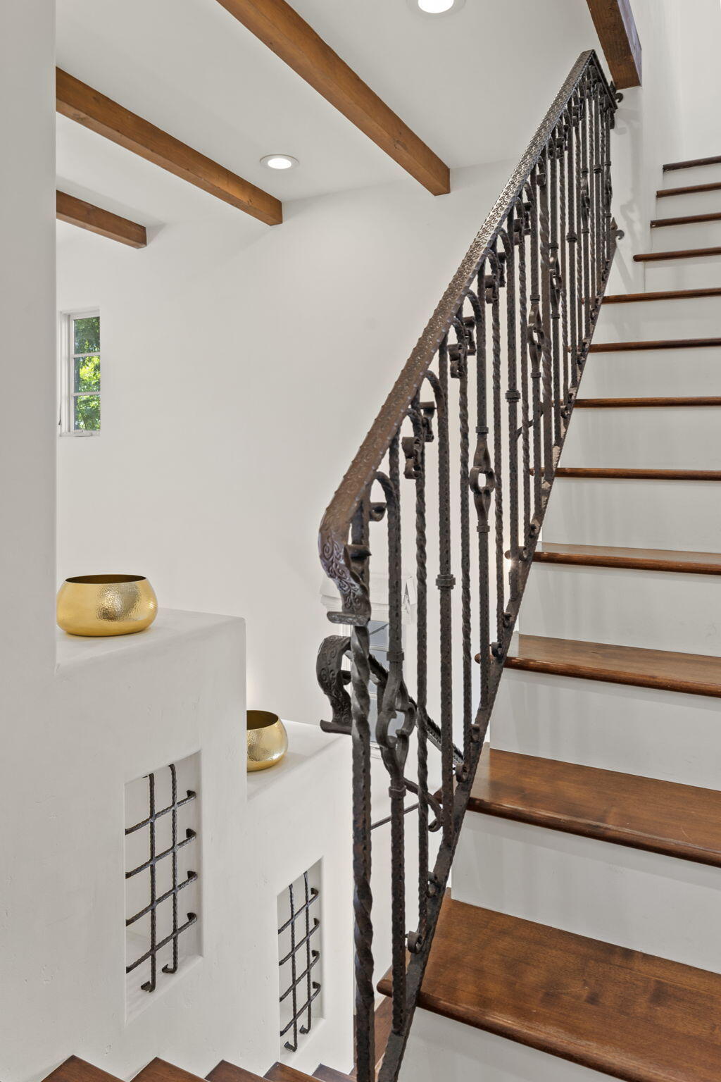 4384 Modoc Road Santa Barbara, CA 93110 - Photo 57 of 75 57-web-or-mls-UpmarketMedia_4384Mod-177