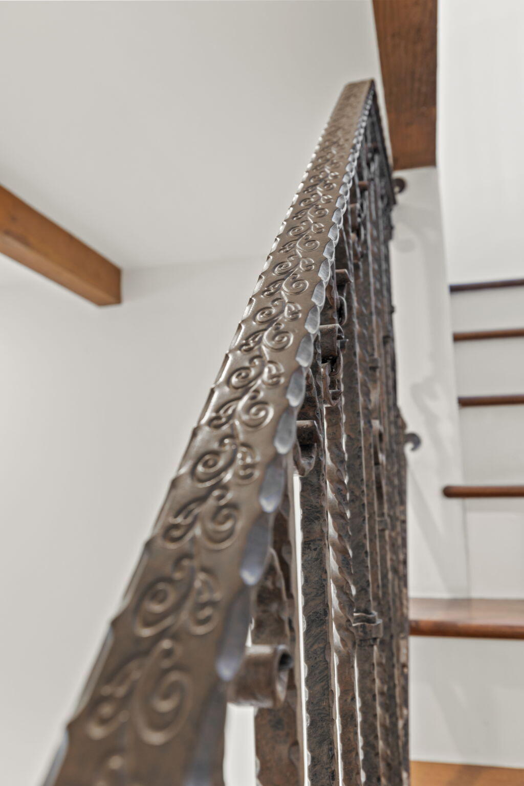 4384 Modoc Road Santa Barbara, CA 93110 - Photo 58 of 75 58-web-or-mls-UpmarketMedia_4384Mod-180