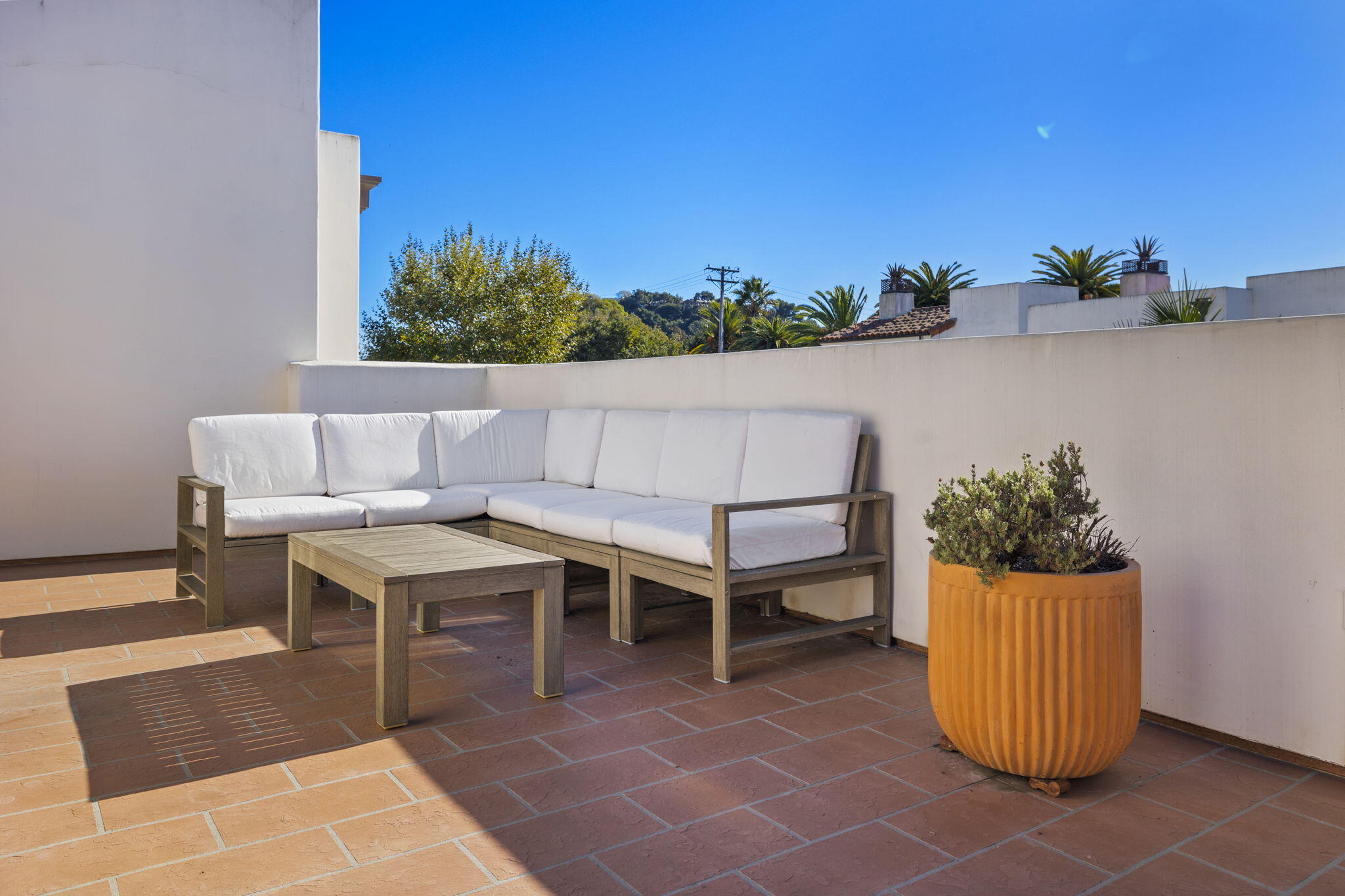 4384 Modoc Road Santa Barbara, CA 93110 - Photo 63 of 75 63-web-or-mls-UpmarketMedia_4384Mod-189