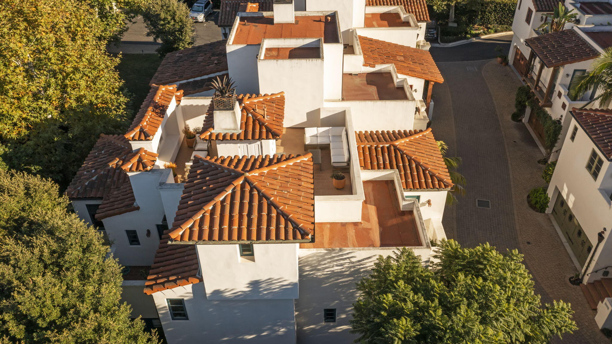 4384 Modoc Road Santa Barbara, CA 93110 - Photo 69 of 75 69-web-or-mls-UpmarketMedia-4384Mod-aer-