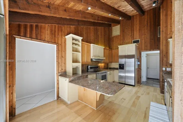 $989,000 | 3 Gumbo Limbo Way, Sewall's Point, FL 34996