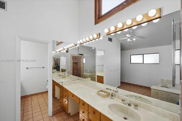 $989,000 | 3 Gumbo Limbo Way, Sewall's Point, FL 34996