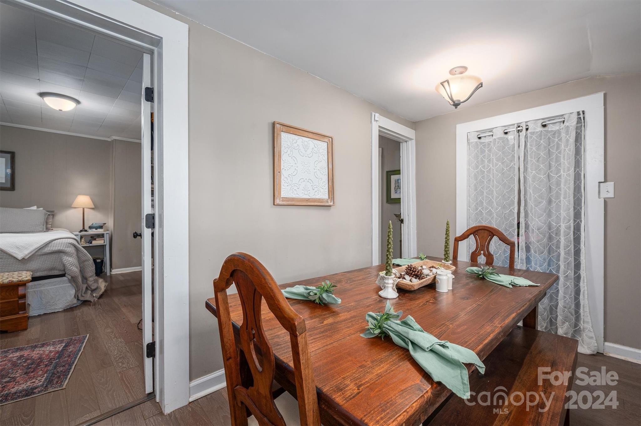 206 6th Street Southwest Conover, NC 28613 - Photo 7 of 25 Gallery Image 7