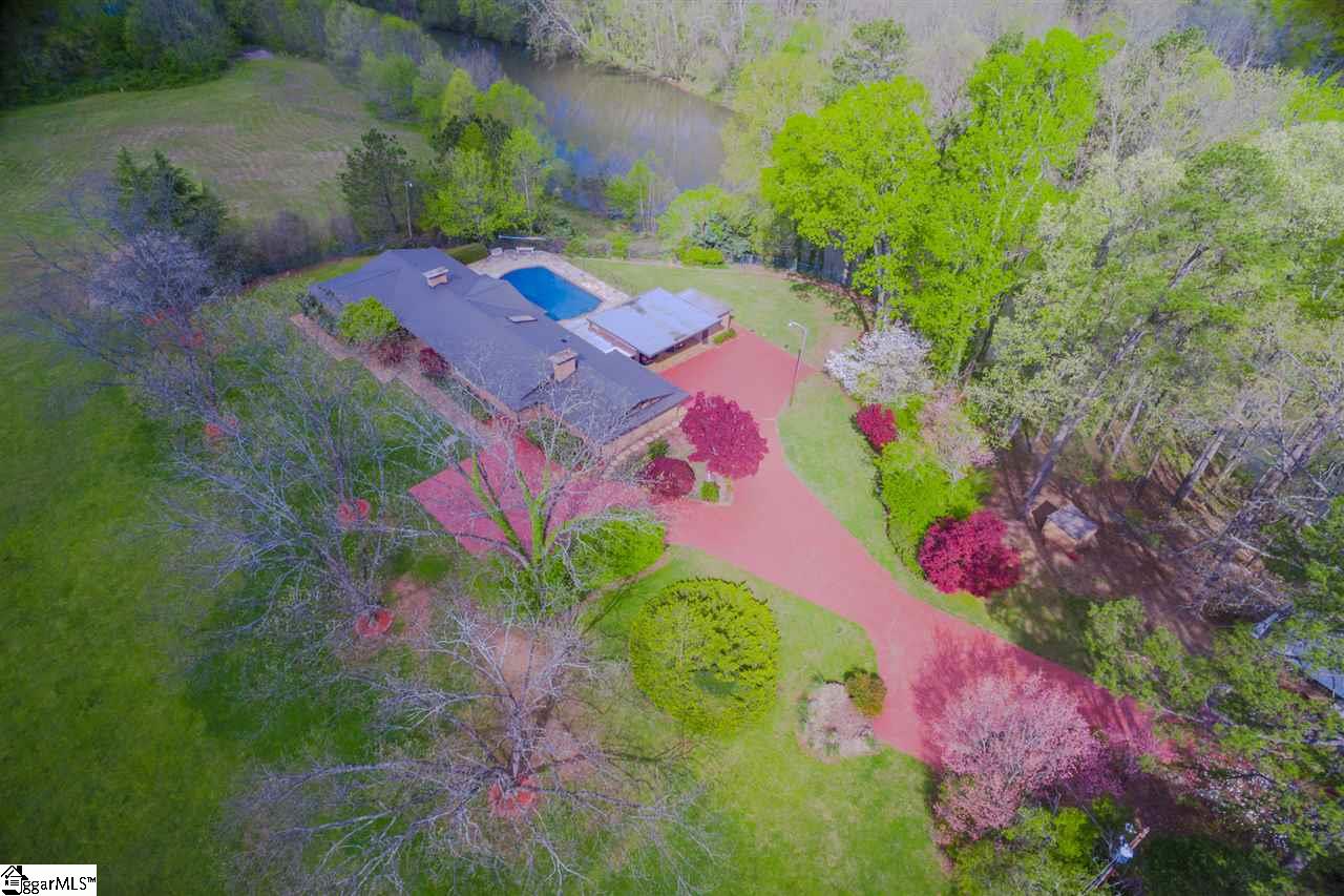 1210 Farrs Bridge Road Greenville, SC 29617 - Photo 13 of 36 Gallery Image 13