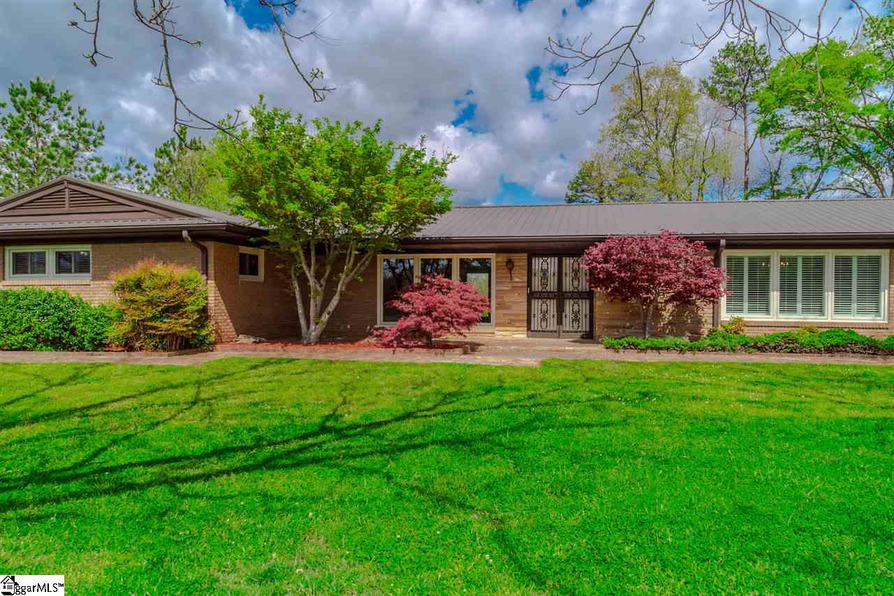 1210 Farrs Bridge Road Greenville, SC 29617 - Photo 8 of 36 Gallery Image 8