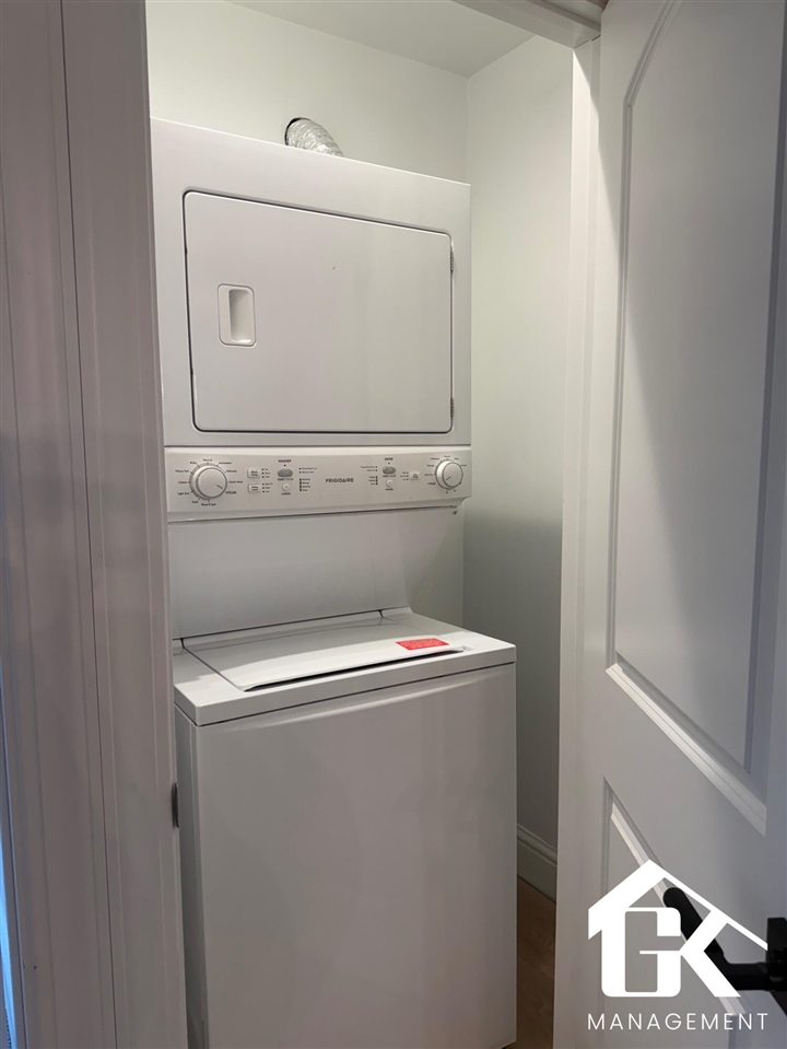 308 West Twelve Mile Road, Unit : 4/D Royal Oak, MI 48073 - Photo 12 of 12