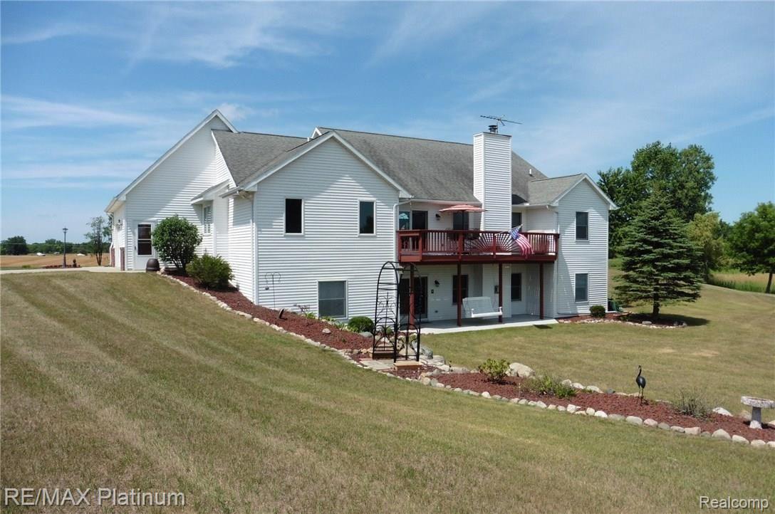 3730 Oak Grove Road Howell, MI 48855 - Photo 36 of 43 Rear.3