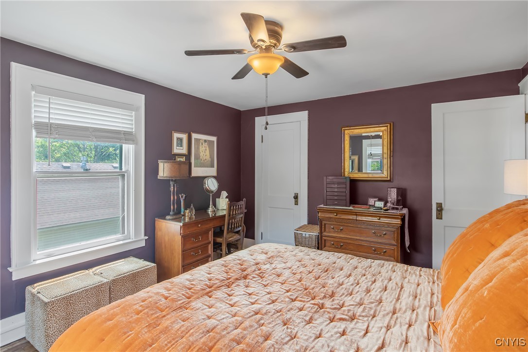 237 Sunstruck Drive Syracuse, NY 13206 - Photo 27 of 39 Main Bedroom