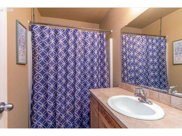$385,000 | 4485 Benham Avenue Southeast, Salem, OR 97317