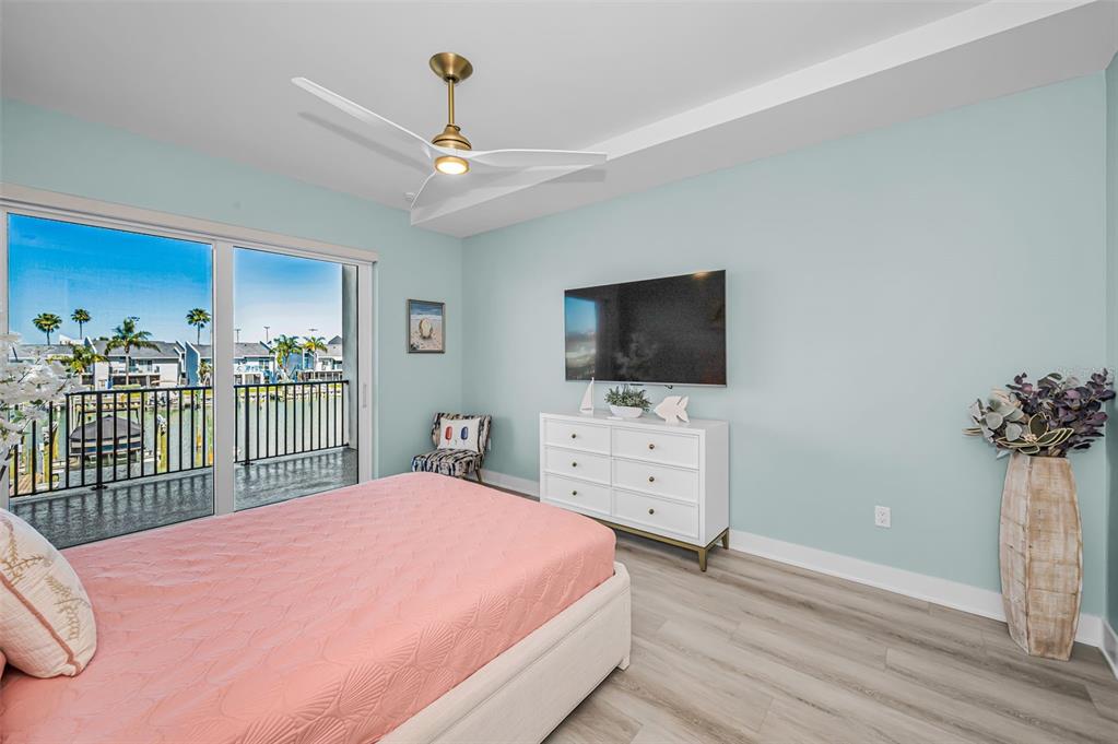 400 150th Avenue, Unit 207 Madeira Beach, FL 33708 - Photo 40 of 88