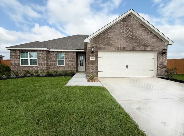 $2,860 | 3026 Banyan Drive, Texas City, TX 77510