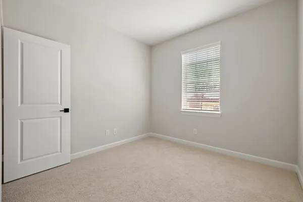 $2,860 | 3026 Banyan Drive, Texas City, TX 77510