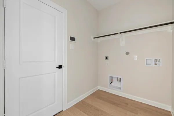 $2,860 | 3026 Banyan Drive, Texas City, TX 77510