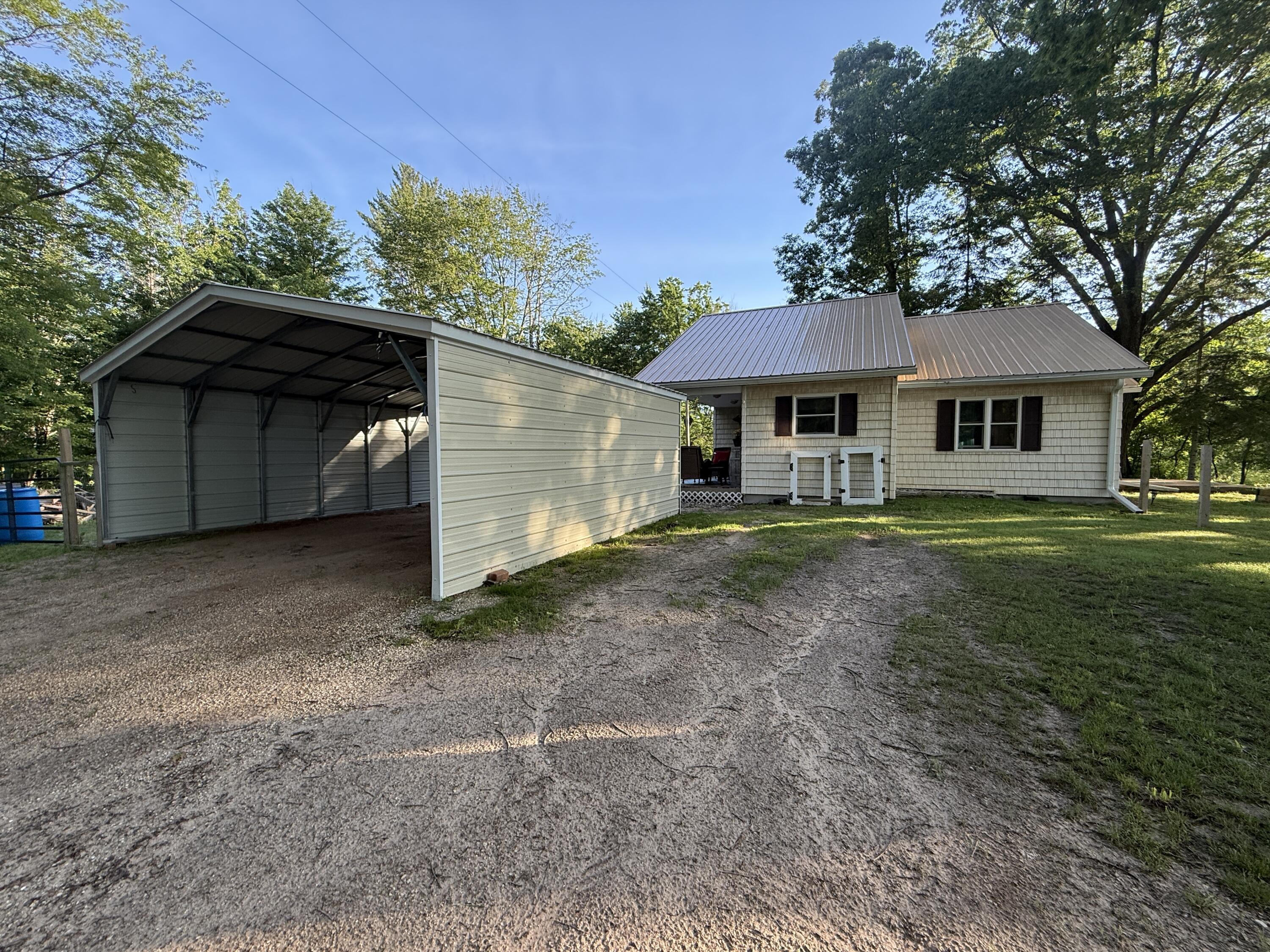5729 North Bass Lake Road Irons, MI 49644 - Photo 41 of 43 IMG_1653