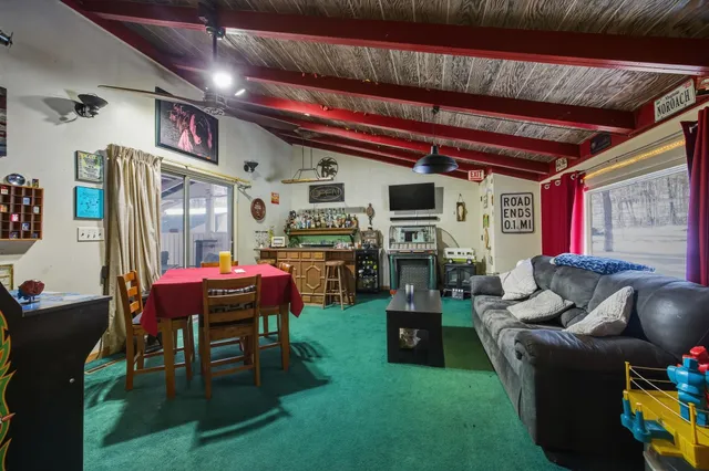 a view of outdoor space