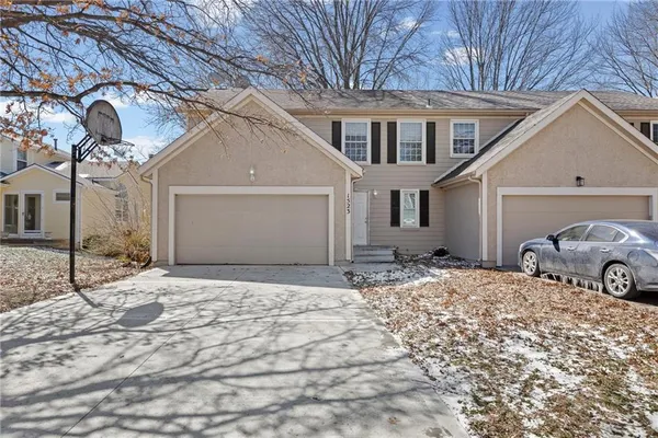 $275,000 | 1523 East 123rd Terrace, Olathe, KS 66061
