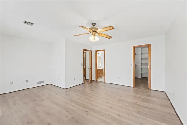 $275,000 | 1523 East 123rd Terrace, Olathe, KS 66061
