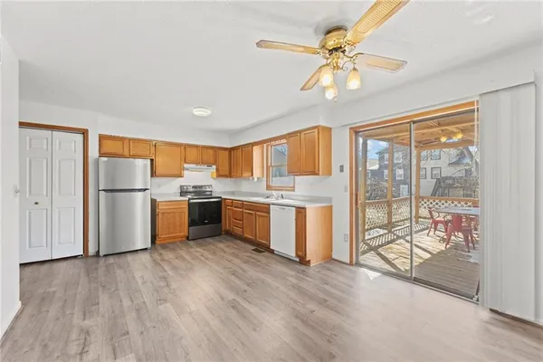 $275,000 | 1523 East 123rd Terrace, Olathe, KS 66061