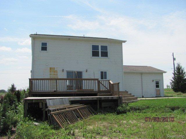 3196 Davis Lake Road Lapeer, MI 48446 - Photo 2 of 2 2 Rear