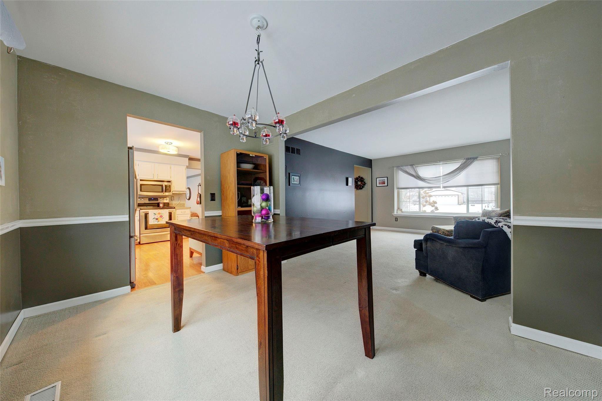 5322 Timber Ridge Trail Clarkston, MI 48346 - Photo 5 of 28 4H8A0070_1_2.jpg
