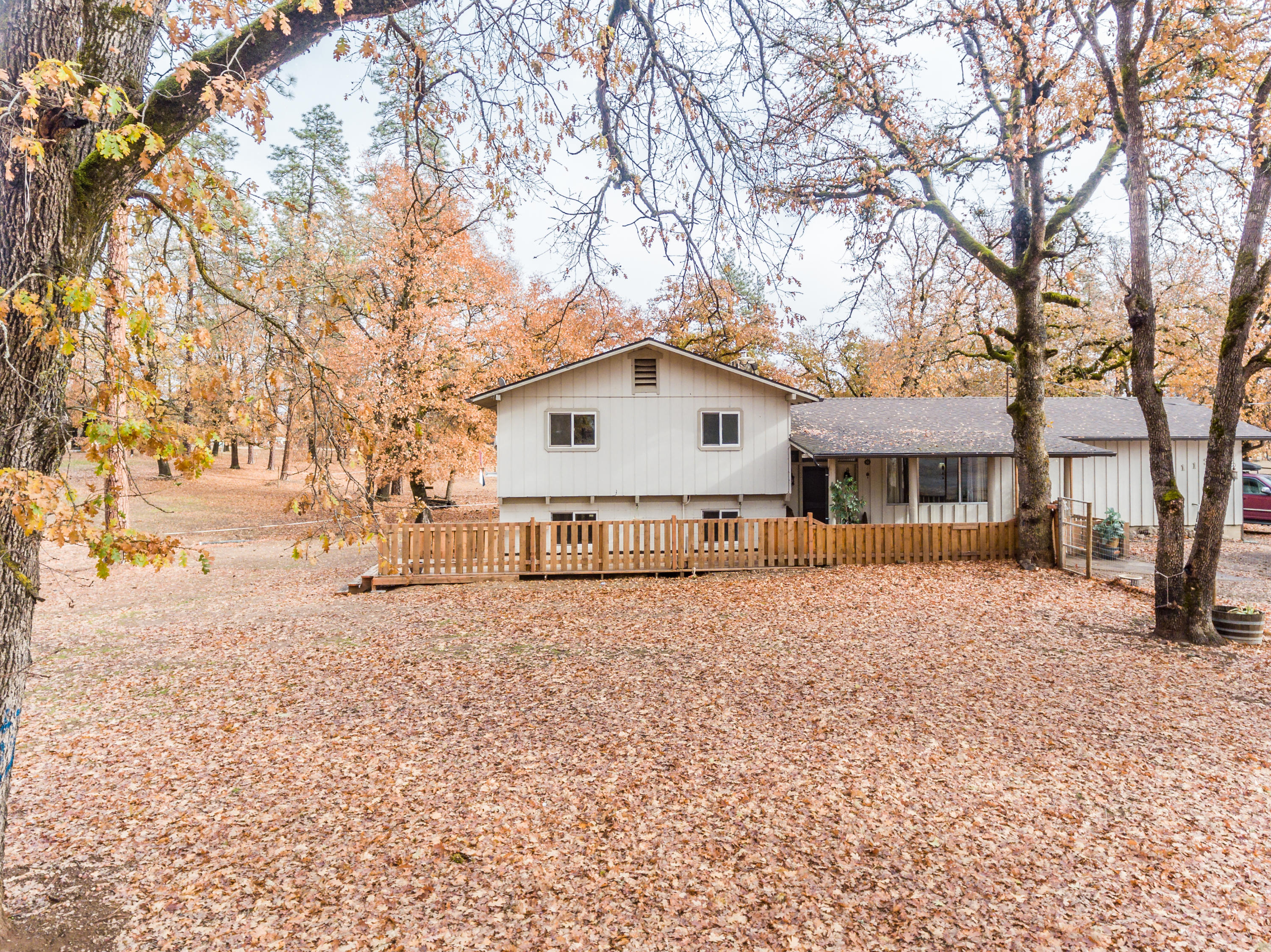 11340 Michael Road White City, OR 97503 - Photo 1 of 21 DJI_0010
