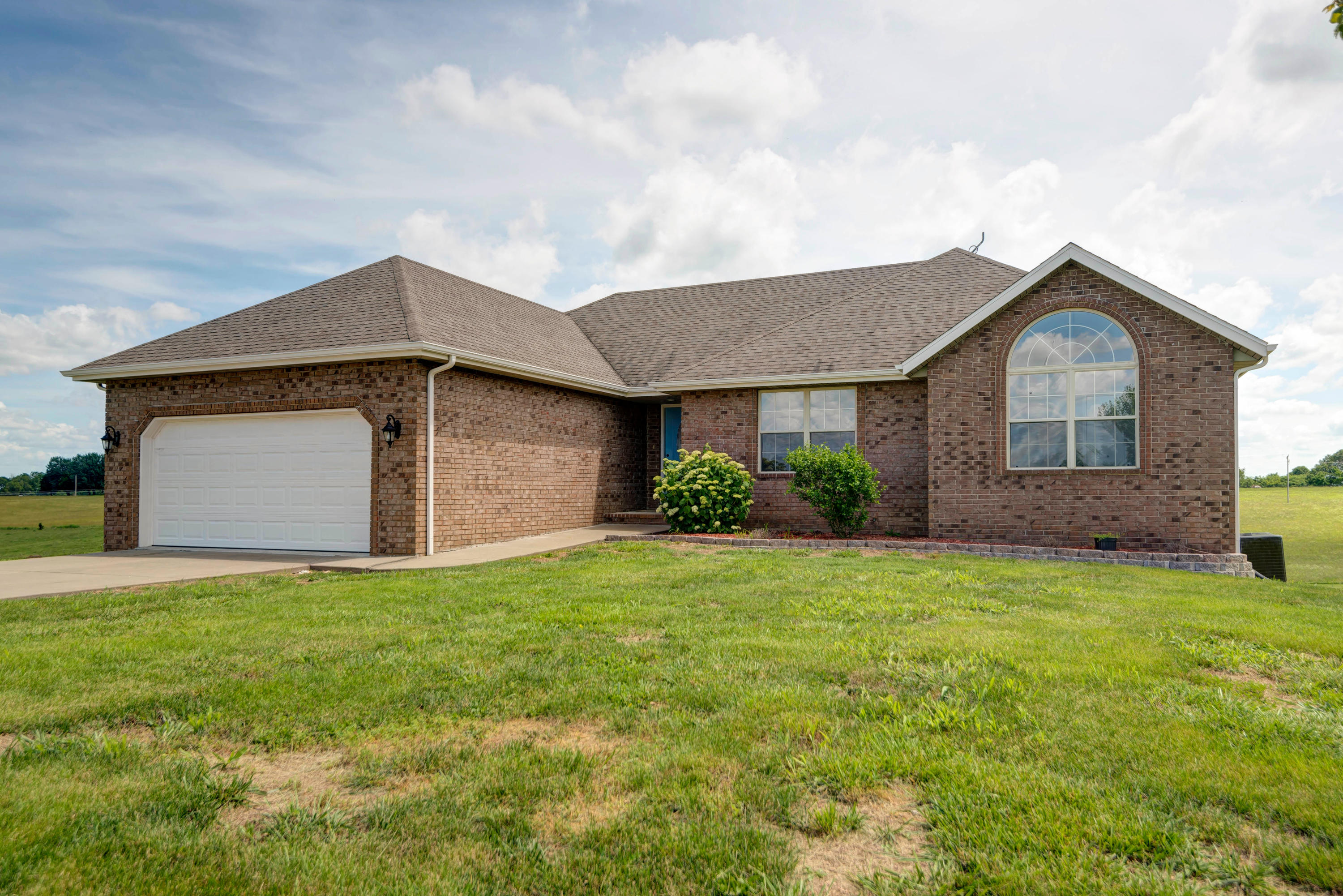 224 Mt Carmel Road Clever, MO 65631 - Photo 1 of 1 Mt. Carmel (3)
