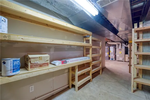 $450,000 | 11416 West 105th Street, Overland Park, KS 66214