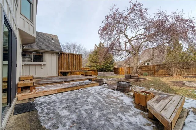 $450,000 | 11416 West 105th Street, Overland Park, KS 66214