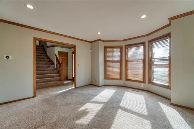 $450,000 | 11416 West 105th Street, Overland Park, KS 66214