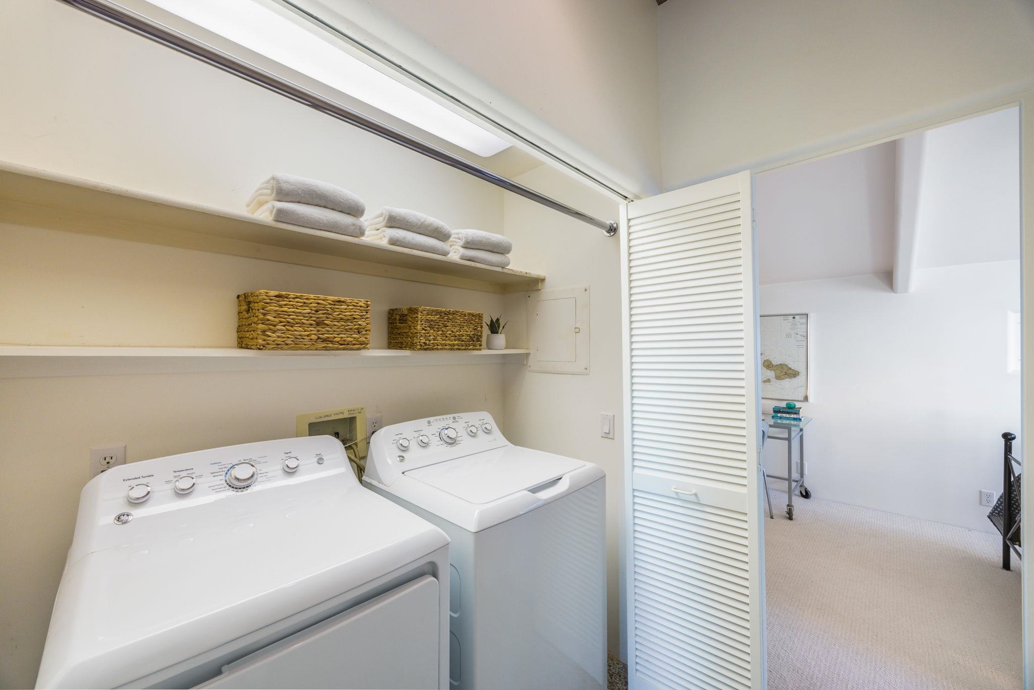 5045 Lower Honoapiilani Road, Unit 9 Lahaina, HI 96761 - Photo 46 of 50 a utility room with dryer and washer