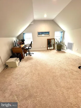 $3,200 | 842 East Cathedral Road, Philadelphia, PA 19128