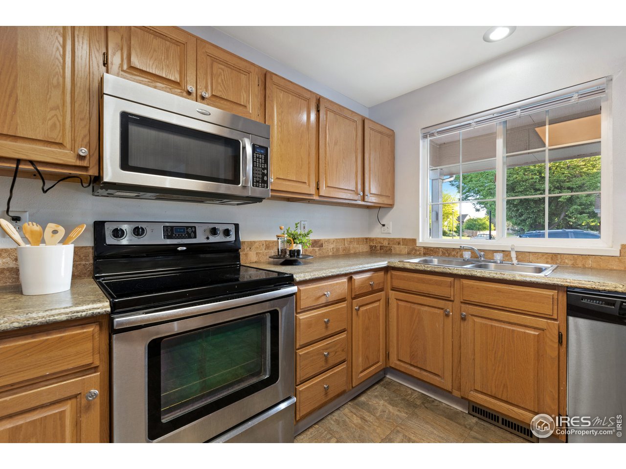 3036 Antelope Road Fort Collins, CO 80525 - Photo 17 of 27 Gallery Image 17