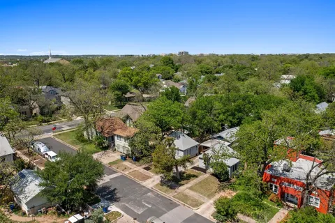 $895,000 | 504 East 38th 1/2 Street, Austin, TX 78751